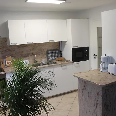 Apartment Hauptstrasse 58a Demitz-Thumitz